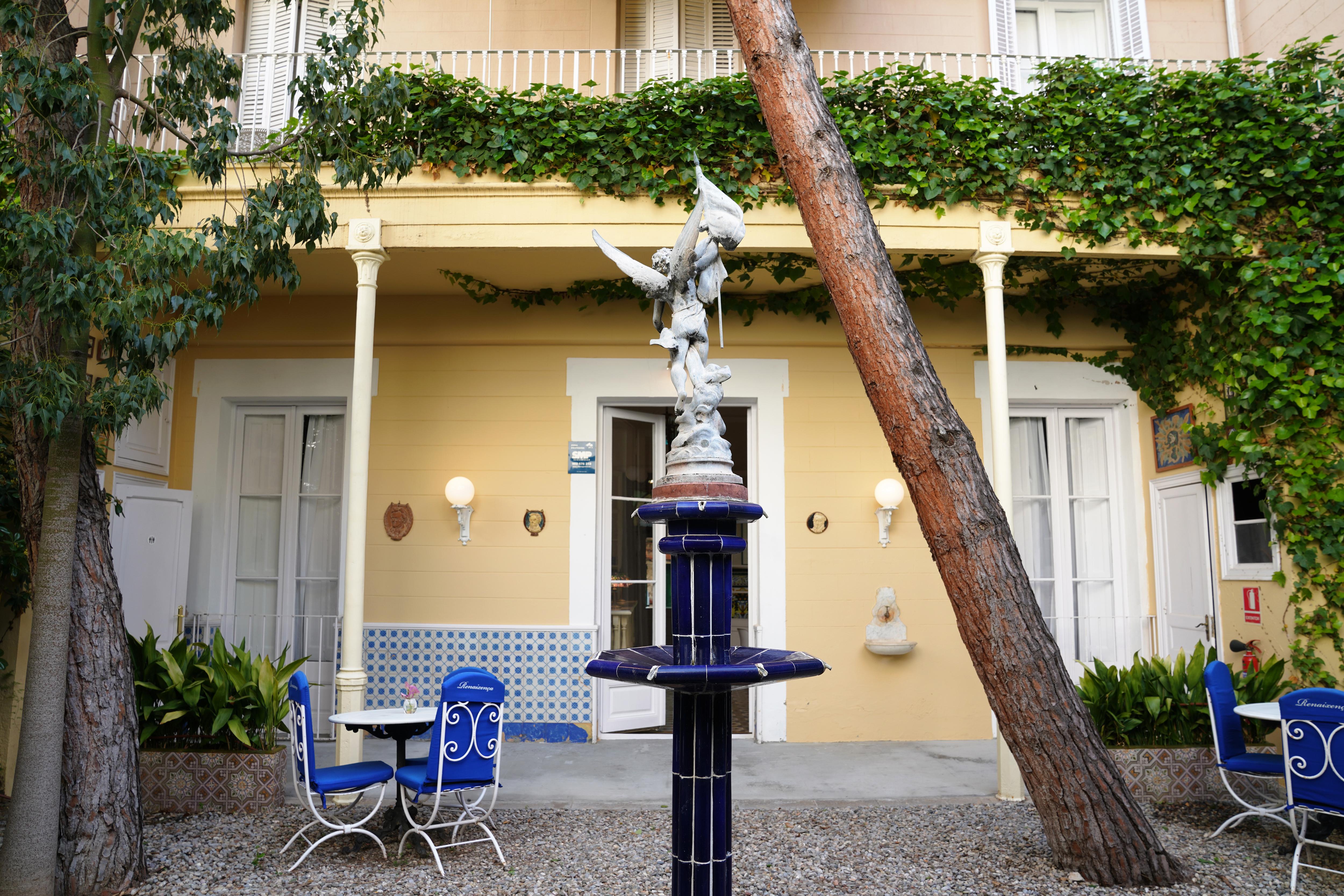 Hotel Medium Renaixenca Sitges Zewnętrze zdjęcie