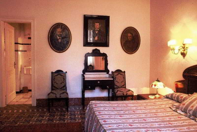 Hotel Medium Renaixenca Sitges Zewnętrze zdjęcie