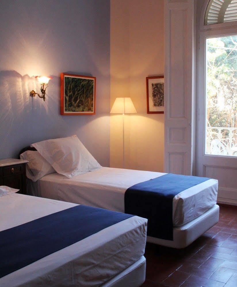 Hotel Medium Renaixenca Sitges Zewnętrze zdjęcie